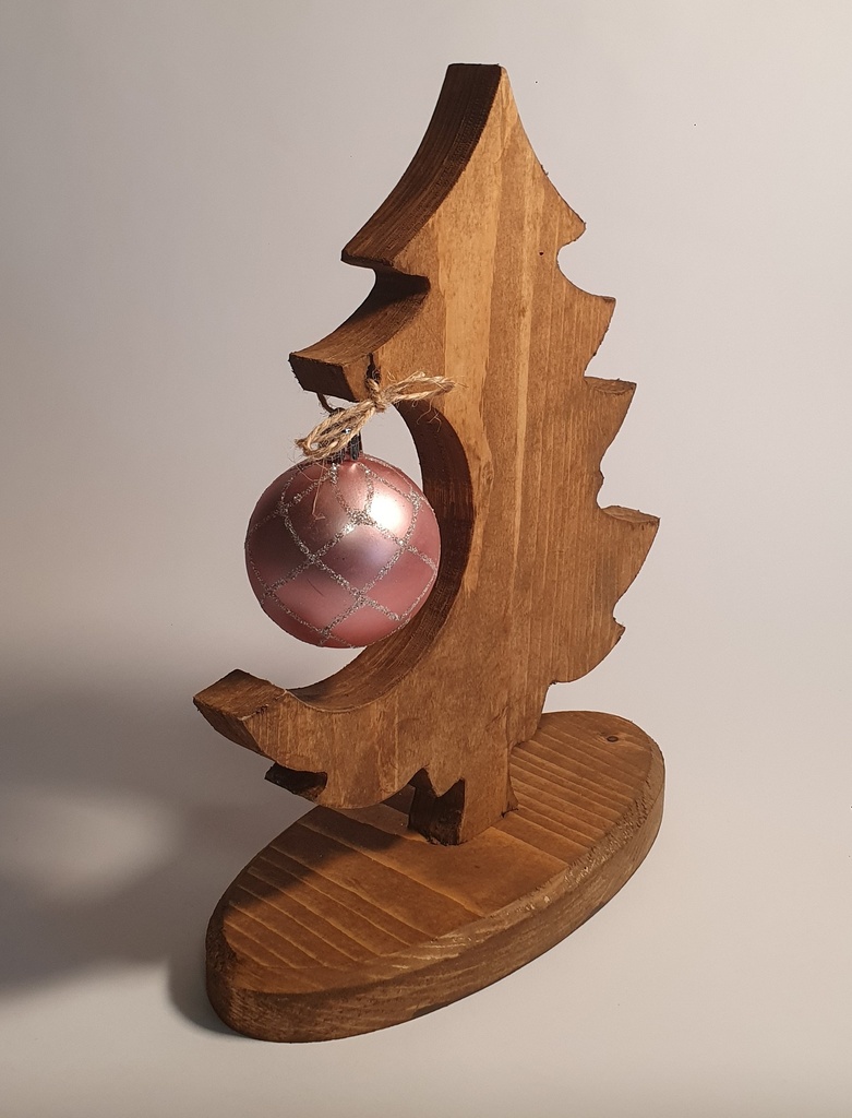 Xmas tree with bauble