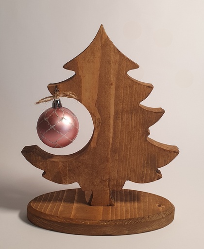 Xmas tree with bauble